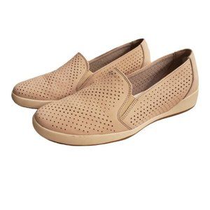 New Dansko Odina Leather Casual Slip On Sand color size 40/size 9.5-10